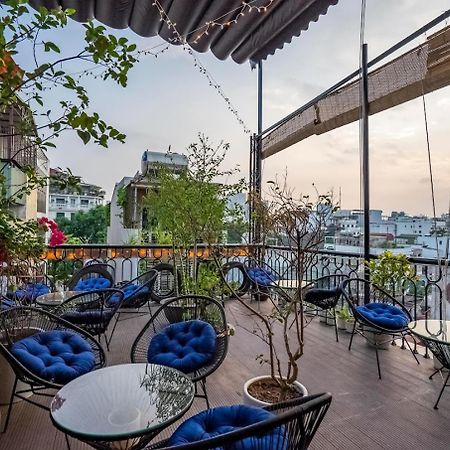 Hanoi Ben'S Apartment And Hotel - Pub 2 Bagian luar foto